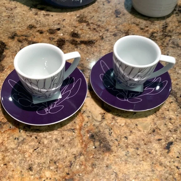 Nespresso set of 2 cups and saucers Rare 2008 Jinogalpa limited Edition